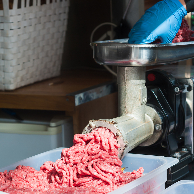 Kvalitetsmaskiner og inventar til danske slagterier – Gør din produktion mere effektiv